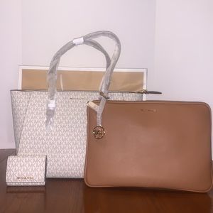 MICHAEL Michael Kors Monogram Purse w/ Labtop carrying case & Pocket Wallet